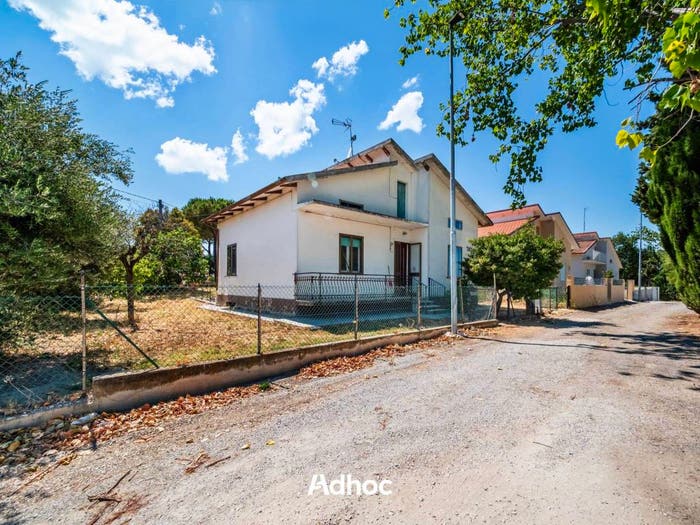 Casa trilocale in vendita in Via Papa Giovanni XXIII, Cerasa, San Costanzo