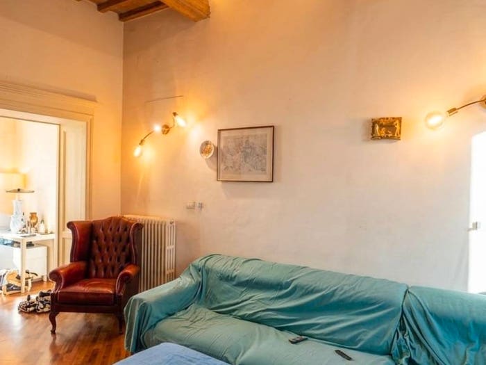 Appartamento con 5 locali in vendita in Via Palestro, Pontino Bastia, Livorno