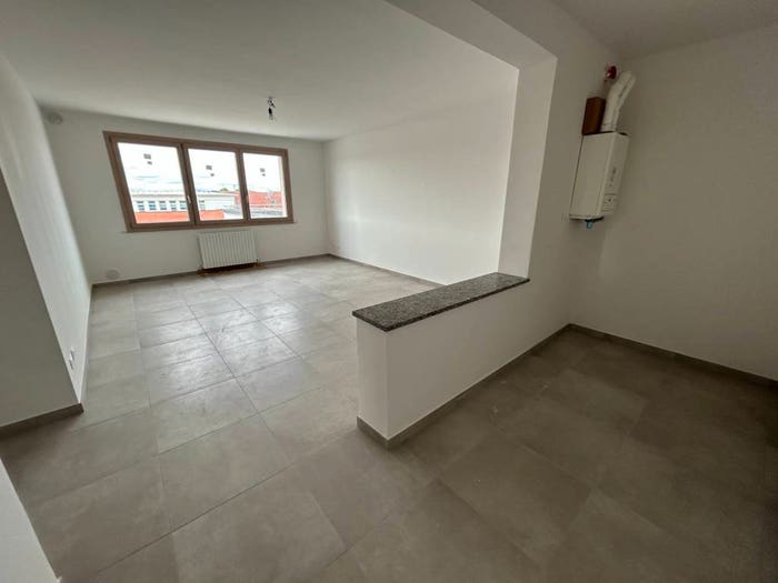 Appartamento quadrilocale in vendita in Centro, Poggio Rusco
