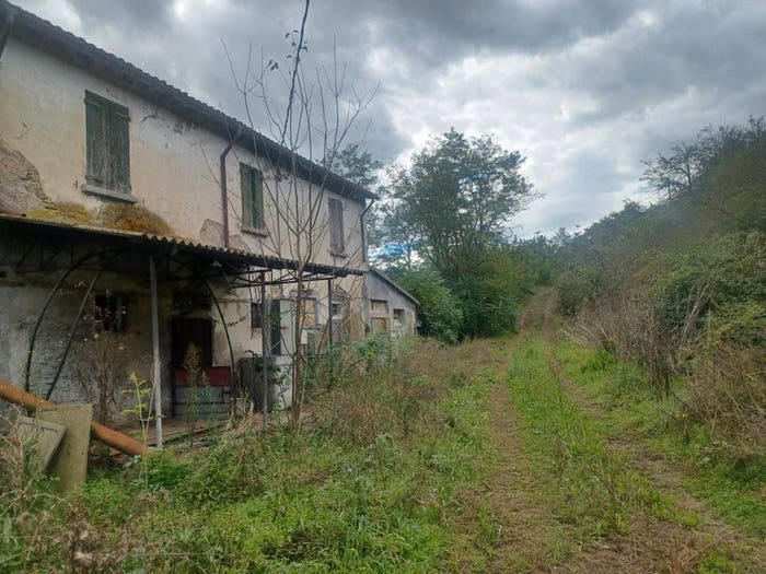 Casa con 6 locali in vendita in Via Podere Traversagne di Sotto, Centro, Civitella di Romagna