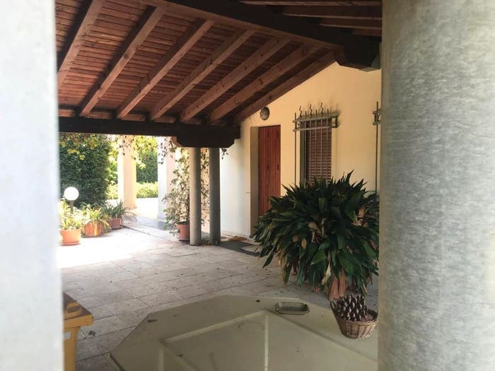 Casa con 6 locali in vendita in Via Sant'Andrea, Centro, Montebelluna