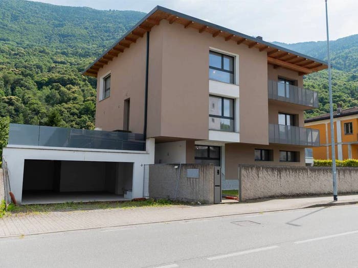 Appartamento trilocale in vendita in VIALE STELVIO, Cosio Centro Piagno, Cosio Valtellino