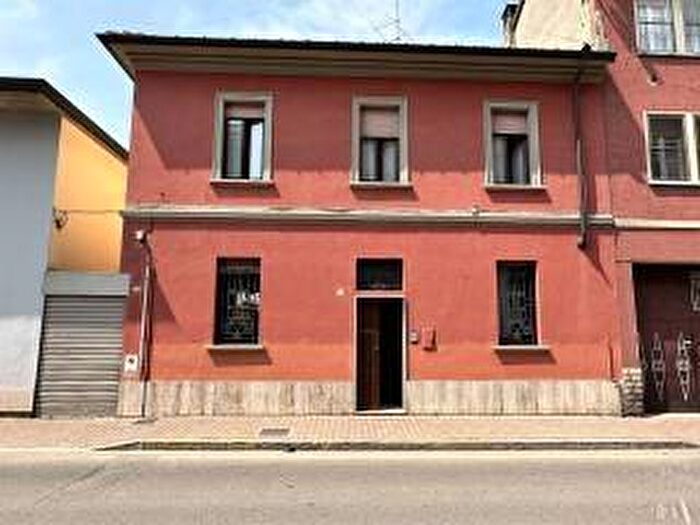 Casa quadrilocale in vendita in Via Giuseppe Mazzini, Centro, Sant'Angelo Lodigiano