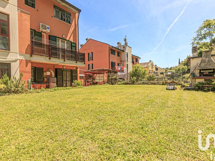 Appartamento con 5 locali in vendita in Via SAN BIAGIO DI VALPOLCEVERA, Pontedecimo, Genova