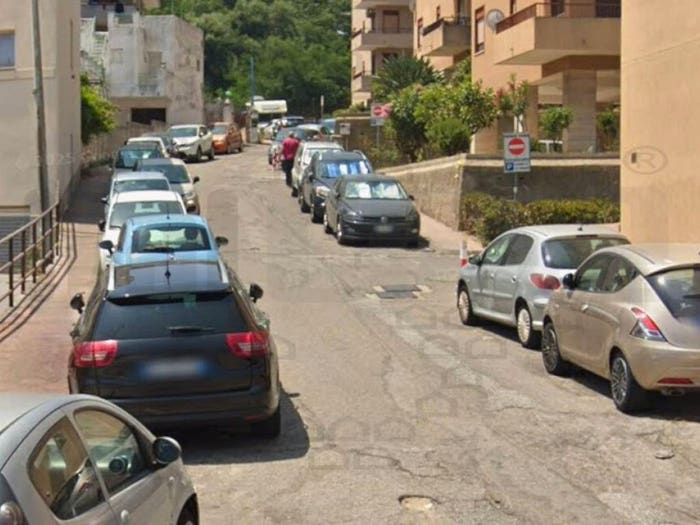 Casa con 6 locali in vendita in Viale Annunziata, Annunziata Bassa, Messina
