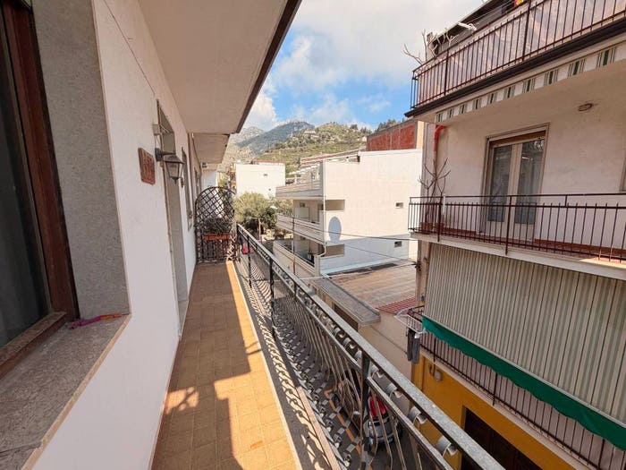 Appartamento quadrilocale in vendita in Via Messina, Centro, GiardiniNaxos