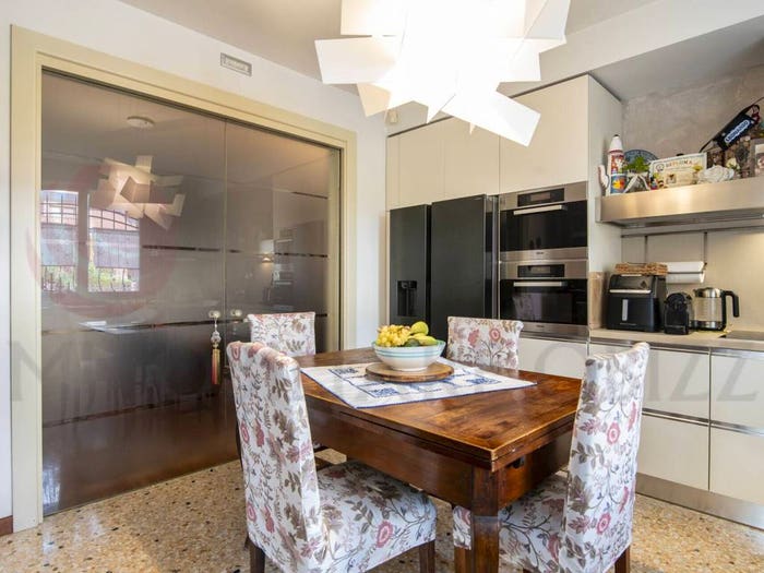 Casa con 6 locali in vendita in via Luison, Taggì, Villafranca Padovana