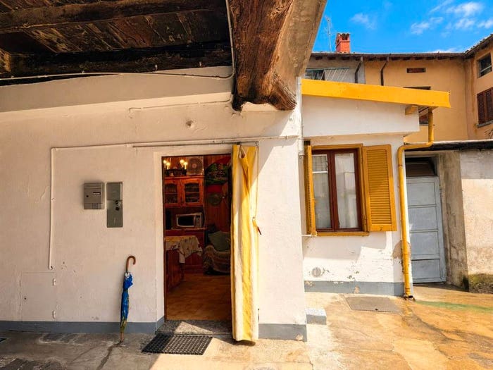 Appartamento quadrilocale in vendita in sombico, Canzo