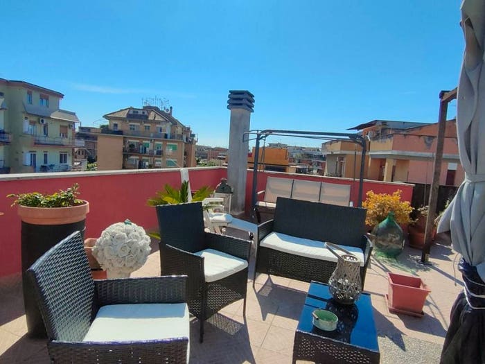 Casa quadrilocale in vendita in Via Vincenzo Tomassini, Torrevecchia, Roma