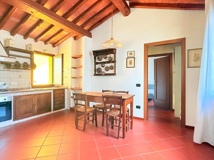Appartamento trilocale in vendita in Margine Coperta Traversagna, Massa e Cozzile