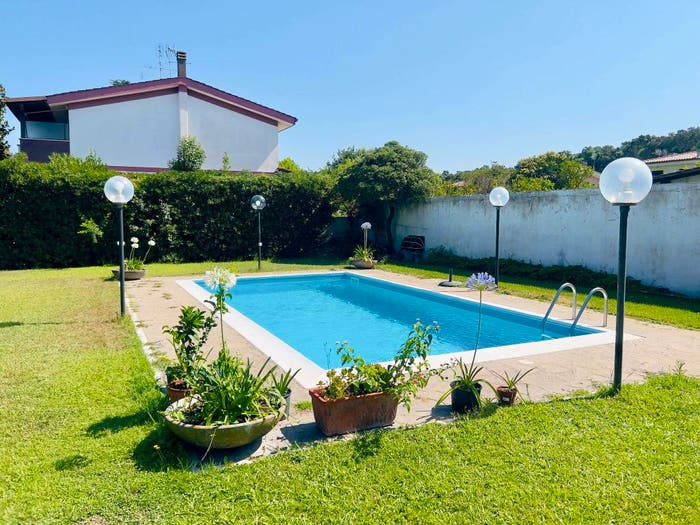 Casa con 6 locali in vendita in Via del Mare, Villa Claudia, Anzio