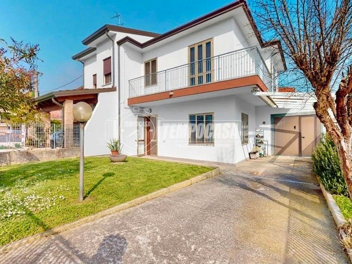 Casa con 6 locali in vendita in Via Pascolon, Valli, Chioggia