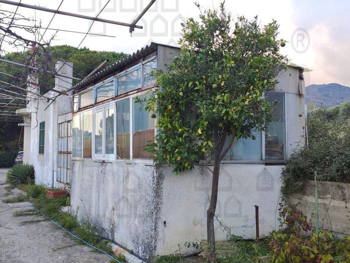 Casa con 6 locali in vendita in Bordonaro Cumia, Messina