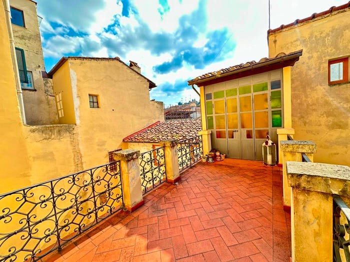 Appartamento con 6 locali in vendita in Via dei Neri, Signoria Uffizi, Firenze