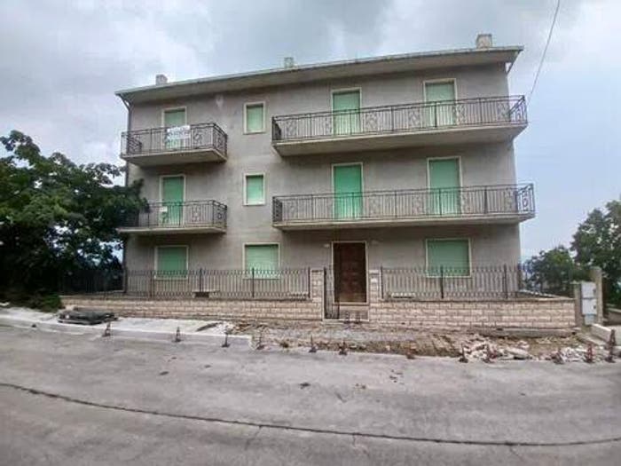 Appartamento trilocale in vendita in Via Appennini, Montagano