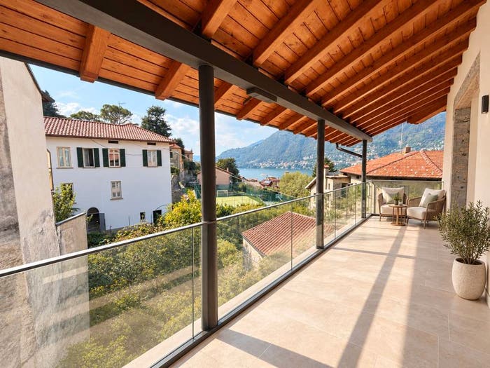 Casa quadrilocale in vendita in Via Tridi, Centro, Torno