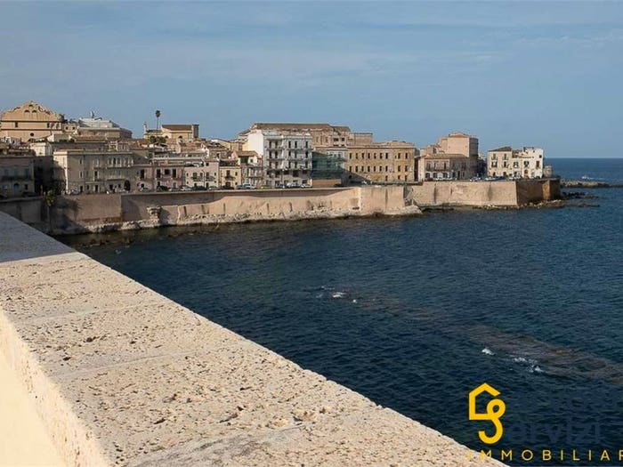 Appartamento trilocale in vendita in Ortigia, Siracusa