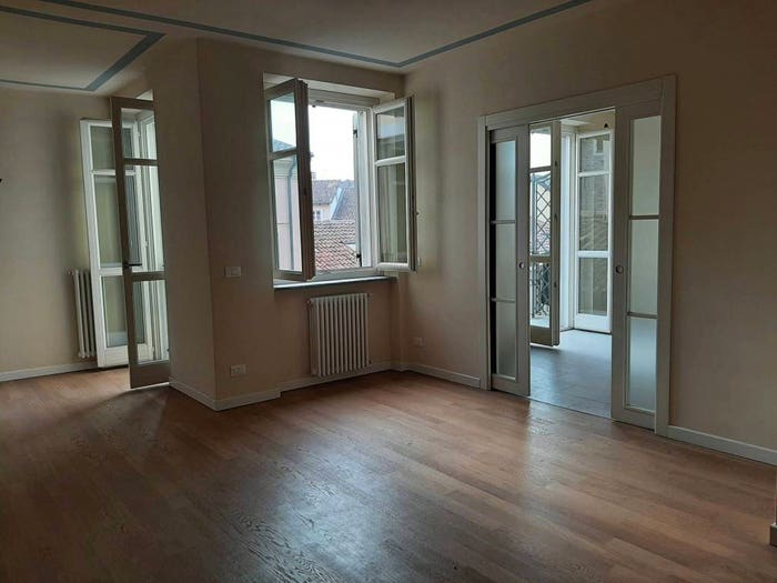Appartamento quadrilocale in vendita in Piazza San Guido, Centro, Acqui Terme