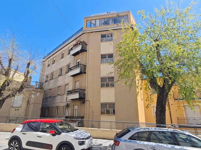 Appartamento quadrilocale in vendita in Centro, Lanusei