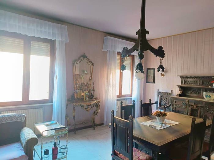 Appartamento con 5 locali in vendita in Vicolo San Paolo, Politecnico Scalabrini, Piacenza