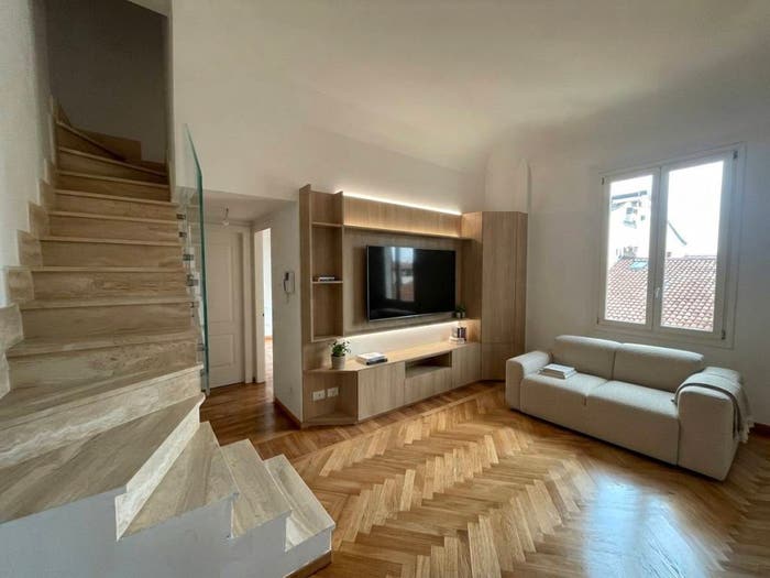 Appartamento quadrilocale in vendita in Via Santo Stefano, Santo Stefano, Bologna