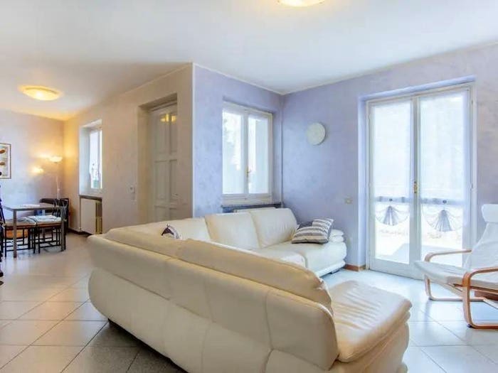 Casa quadrilocale in vendita in Frazione Bonzeno, Centro, Bellano
