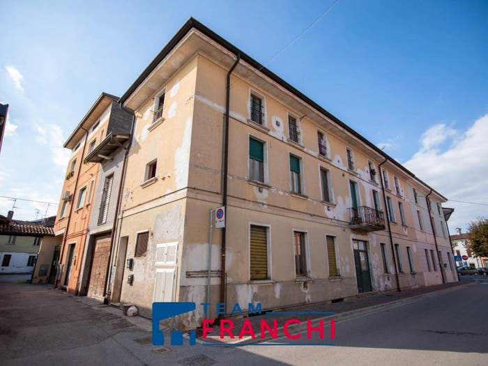 Appartamento bilocale in vendita in Via Giuseppe Mazzini, Centro, Gambara