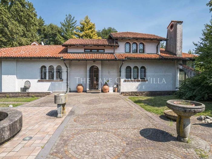 Casa con 6 locali in vendita in Cadorago Caslino Al Piano, Cadorago