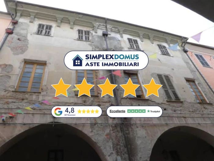 Appartamento con 6 locali in vendita in Corso Mario Ponzoni, Centro, Pieve di Teco