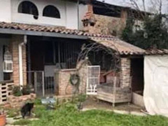 Casa quadrilocale in vendita in Via Montello, Lambrinia, Chignolo Po