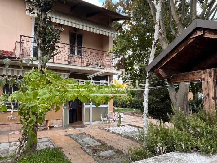 Casa con 6 locali in vendita in Centro, Gonzaga