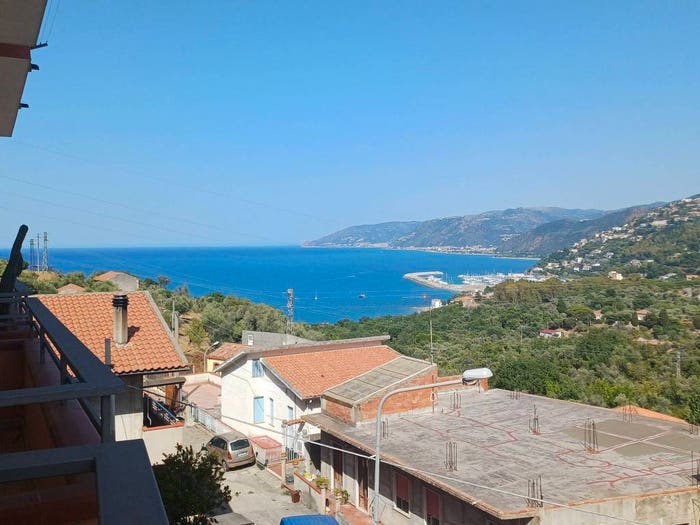 Appartamento trilocale in vendita in Contrada San Martino, Centro, Capo d'Orlando