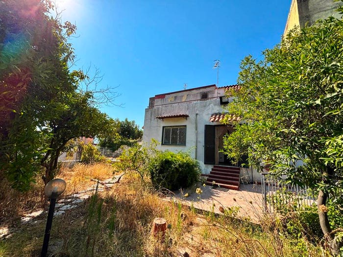 Casa trilocale in vendita in Via Regina Margherita, Trecase
