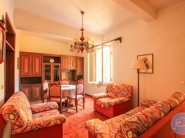 Casa con 6 locali in vendita in Via Cesare Beccaria, Centro Storico, Cesena