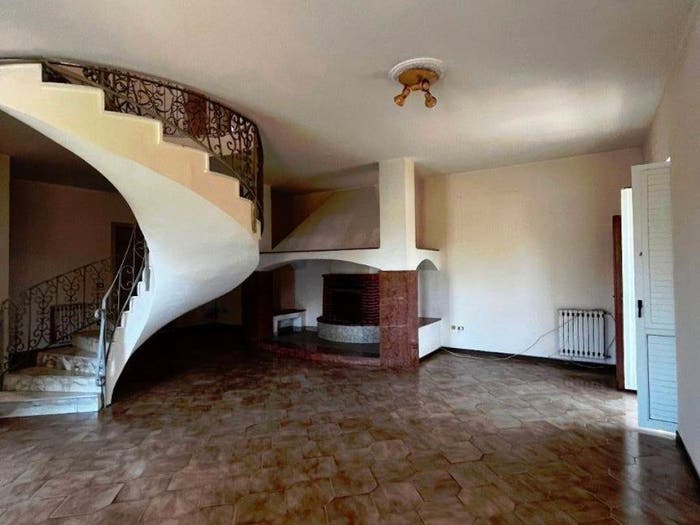 Casa con 6 locali in vendita in Pinetamare, Castel Volturno
