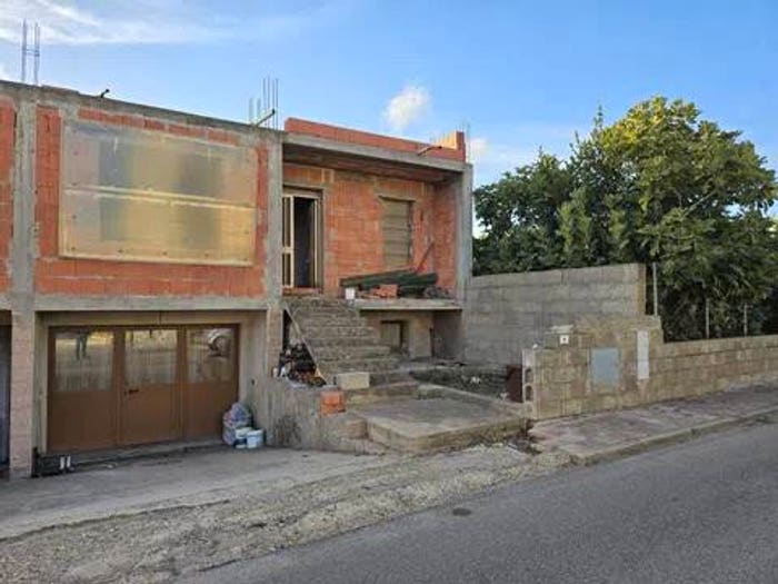 Casa con 6 locali in vendita in Via Antonio Gramsci, Tramatza