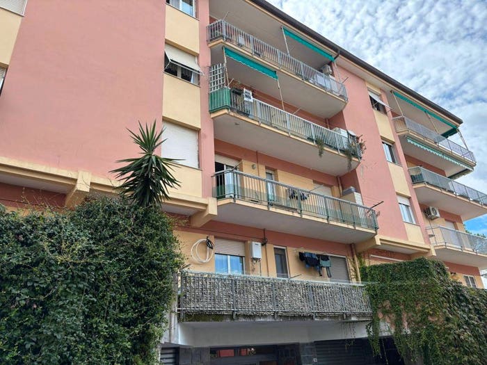 Appartamento bilocale in vendita in Via San Felice, Molassana, Genova