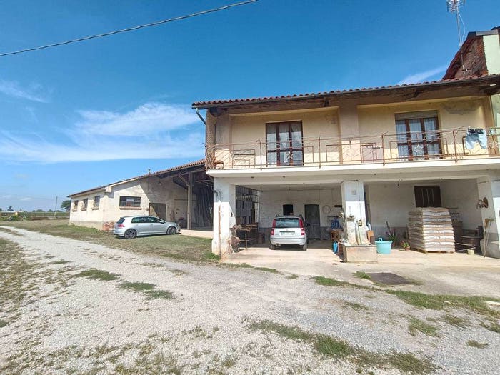Casa quadrilocale in vendita in Strada dei Curetti, San Giovanni Govoni Gratteria San Quintino Pascomonti, Mondovì