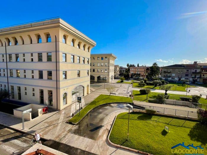 Appartamento con 5 locali in vendita in Centro, Fondi