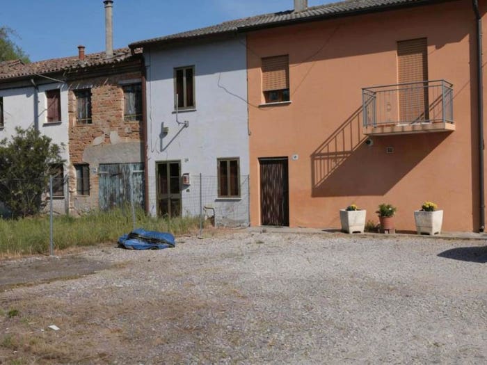 Casa trilocale in vendita in Via Arzarin Di Mezzo, Badia Polesine