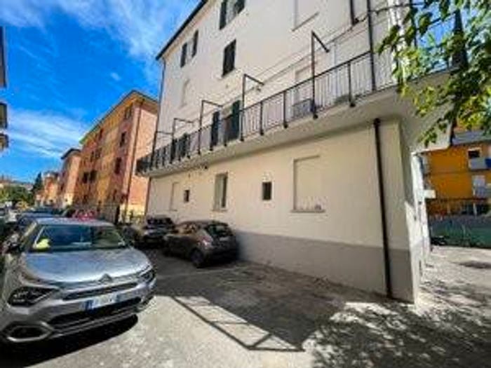 Appartamento trilocale in vendita in Via Andrea Costa, Saragozza fuori Porta, Bologna