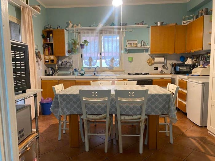 Appartamento con 6 locali in vendita in Via Martino Dati, Ciaculli, Palermo