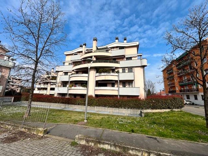 Appartamento bilocale in vendita in Via Alessandro Manzoni, Centro, Parabiago