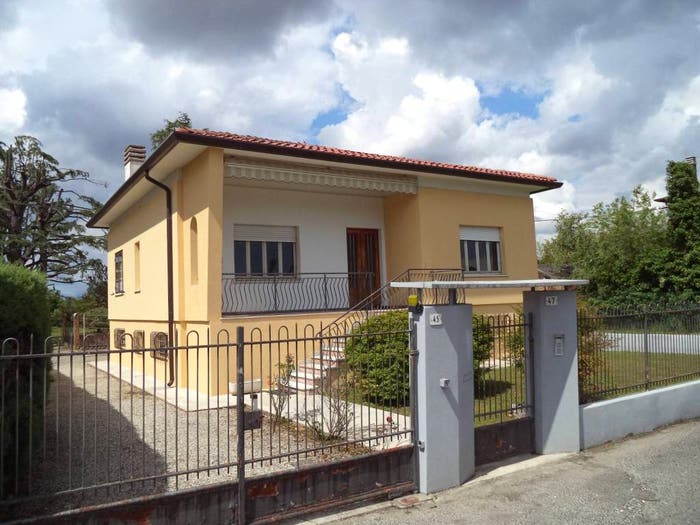 Casa con 6 locali in vendita in Via Ottobre, Basagliapenta, Basiliano