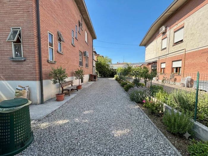 Appartamento quadrilocale in vendita in Via Fratelli Bandiera, Rovereto, Novi di Modena