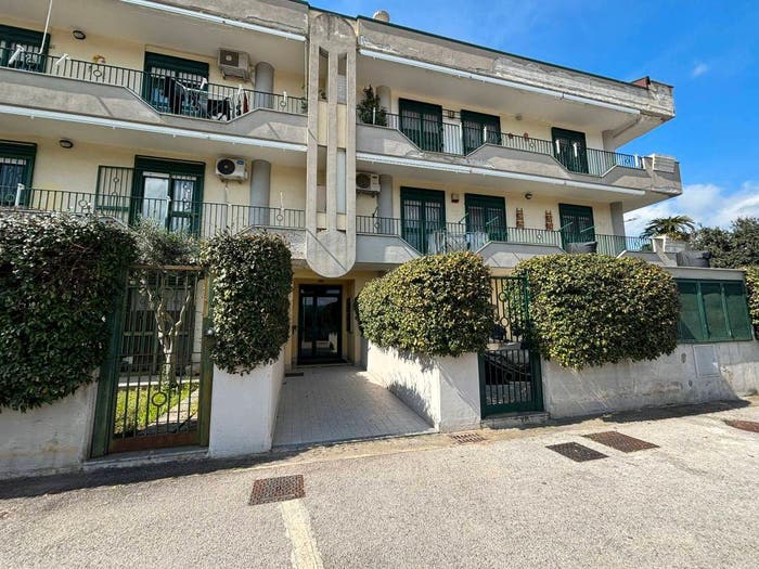 Appartamento trilocale in vendita in Via Caduti di Nassirya, Casapulla