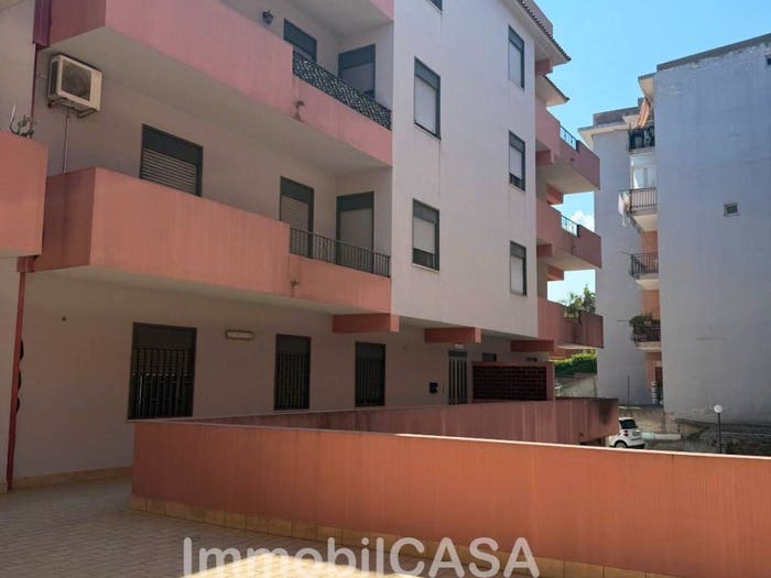 Appartamento trilocale in vendita in Via San Martino, Centro, Spadafora