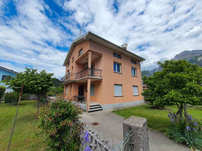 Appartamento quadrilocale in vendita in Via Maseris, Centro, Cavazzo Carnico