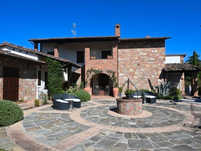 Casa con 6 locali in vendita in Via Vannucci, Città della Pieve