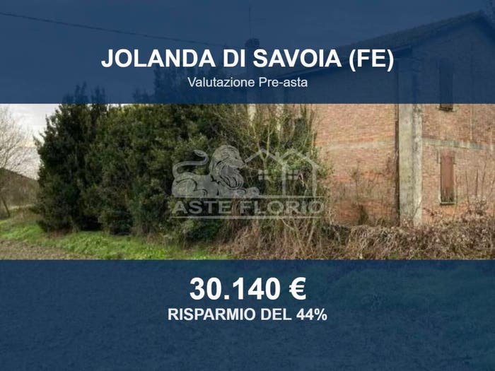 Casa con 6 locali in vendita in Strada Reale, Centro, Jolanda di Savoia